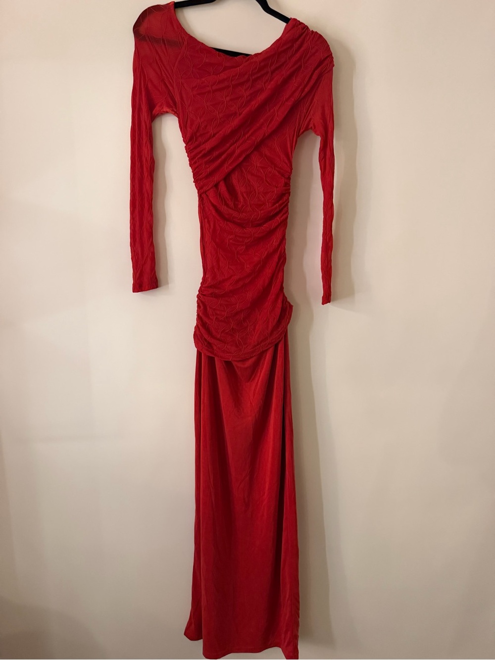 Asymmetrical Red Ruched Long Sleeve Maxi Dress - Picture 3 of 8